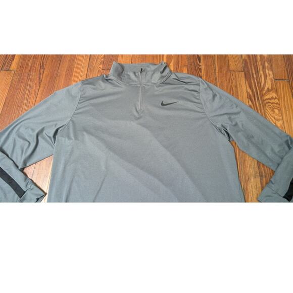 Nike Gray Mens 2Xl 1/4 Zip Fleece in good condition. - Picture 3 of 6